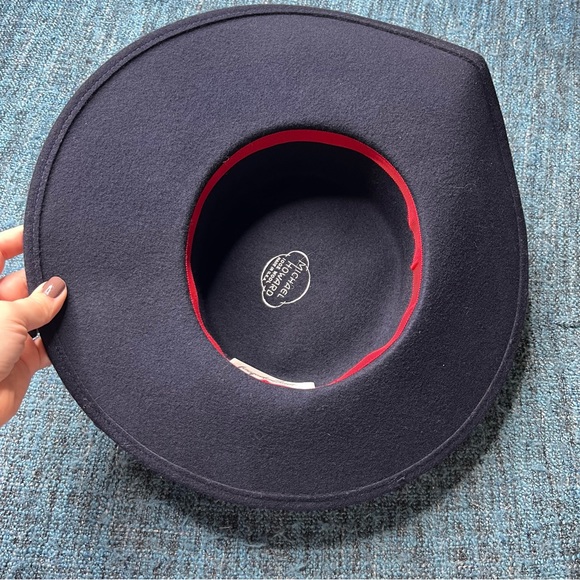 Vintage Michael Howard 100% Wool Wide Brim Big Bow Hat in Navy Blue main image 5
